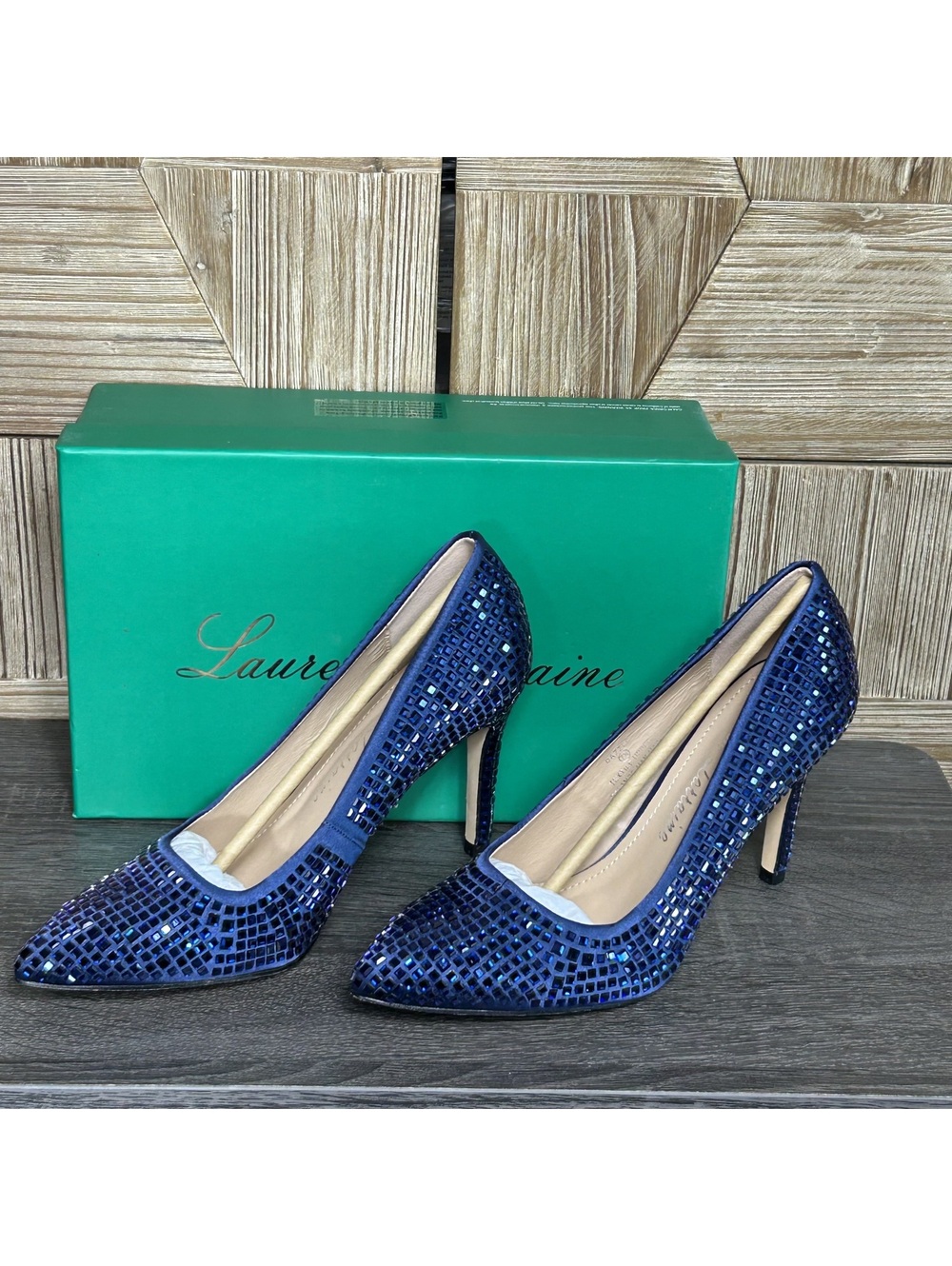 Lauren Lorraine Formal Navy Blue Rhinestone Pointed Toe High Heels Size 7.5